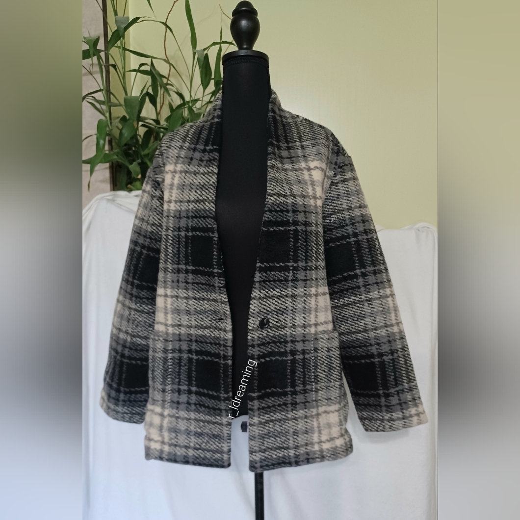 Nwt Banana Republic Factory Knit Boucl Coat Size S/P In Black Plaid